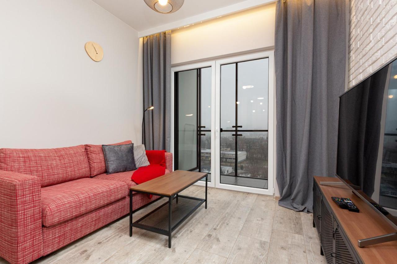 Business Center Apartments Warsaw Wola By Noclegi Renters Bagian luar foto