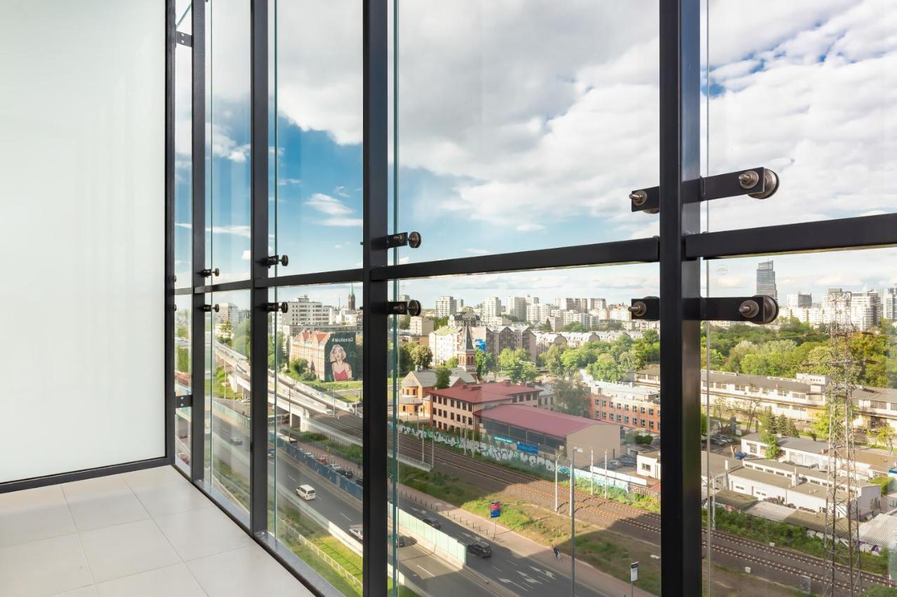 Business Center Apartments Warsaw Wola By Noclegi Renters Bagian luar foto